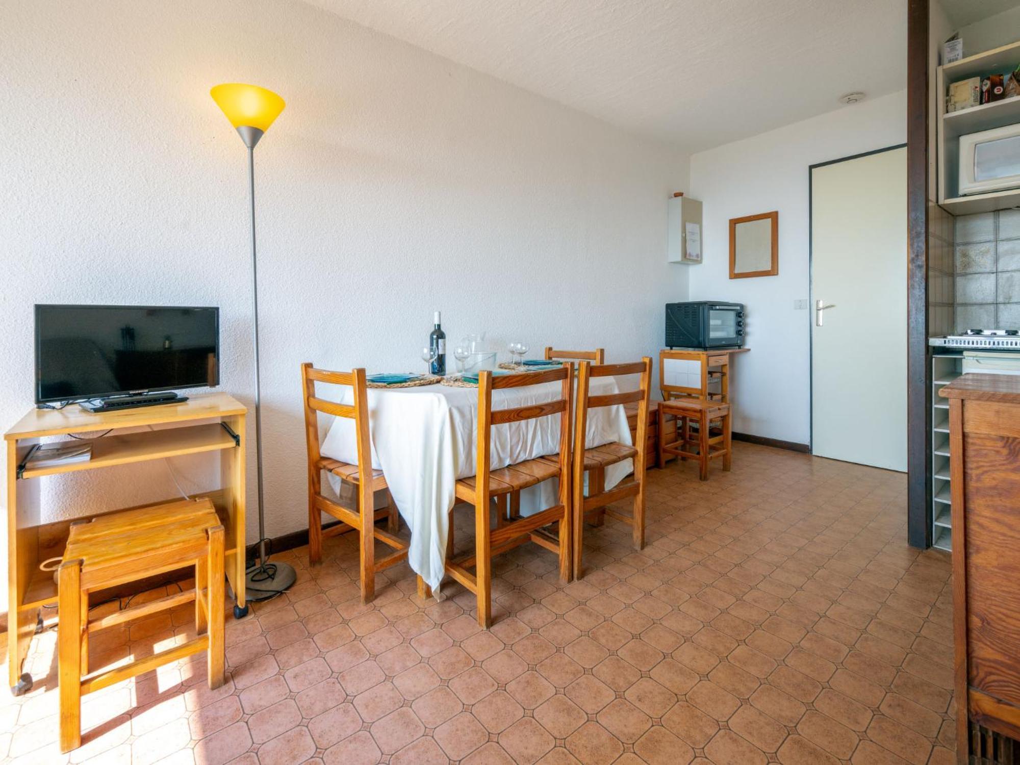 Apartment Les Eaux Vives 1 & 2-2 By Interhome Saint-Pierre-la-Mer  Buitenkant foto